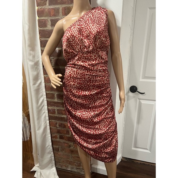 NWOT Women's PrettyLittleThing Animal Print Off Shoulder Satin Formal Dr… - Picture 2 of 4